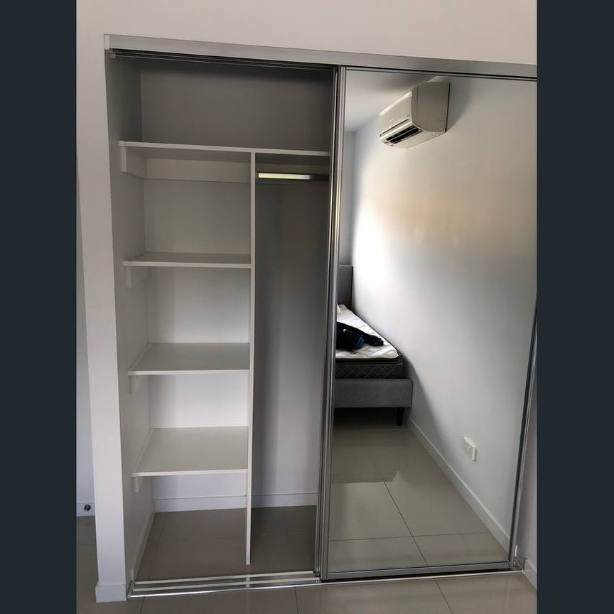 STUDENT ACCOMMODATION - 200m Walk to UQ St Lucia - Photo 1