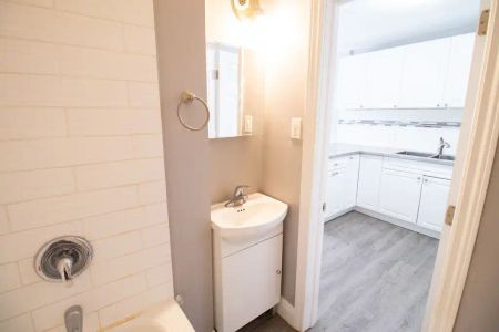 1 Ormond Street North - 4 — Bachelor - Photo 5