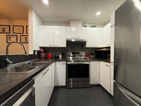 Appartement à louer - Photo 2