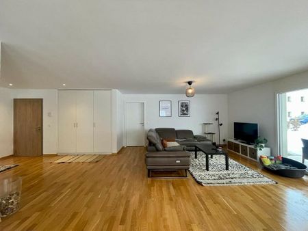 4 ½ PIÈCES AVEC JOLI BALCON ! - Photo 4