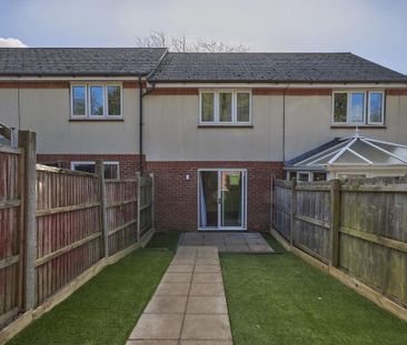 2 bedroom terraced house to rent - Photo 5