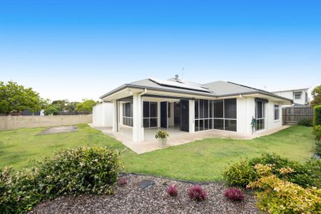 Peaceful Family Living - Photo 4