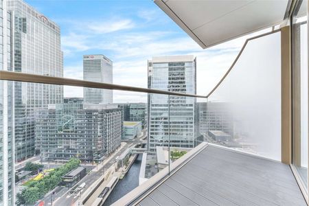 Savills are pleased to present this beautiful 20th floor studio apartment to rent in One Park Drive Development. - Photo 2
