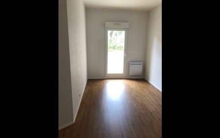 Location Appartement 4 pièces 82 m² La Châtre - Photo 5