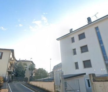 Bilocale di 60mq a Varese con posto auto-libero - Photo 1