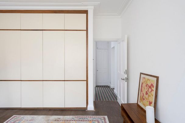 4 bedroom link detached house to rent - Photo 1