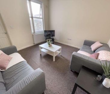 Fell Street, L7 - Photo 2