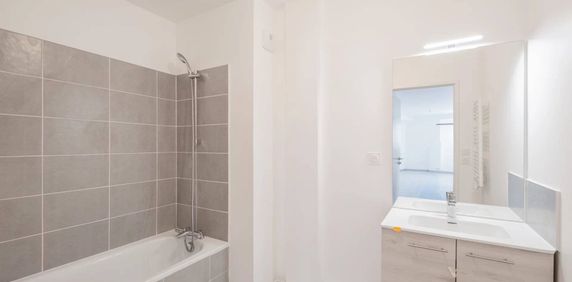 Rental Apartment Bordeaux Saint-Jean - Photo 2