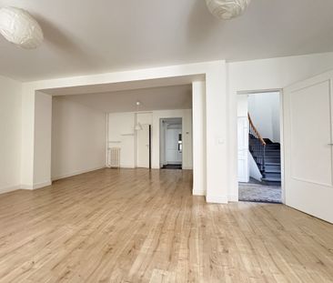 Maison de ville les Carmes / Clermont-Ferrand – cour intérie - Photo 2