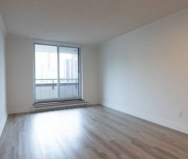 2 Bedroom - Close to O-Train - Gym - Rooftop Lounge and Patio - Photo 2