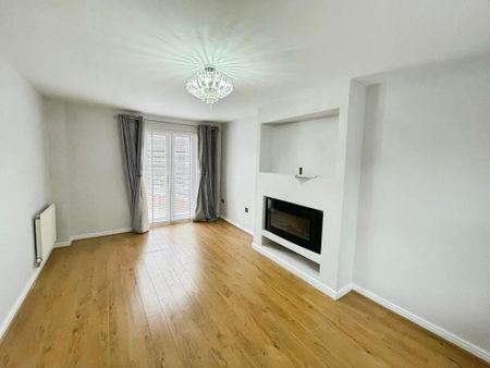 3 bedroom semi-detached house to rent - Photo 4