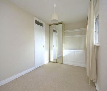 2 Bedroom Terraced To Let - Photo 3