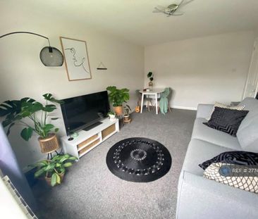 1 bedroom flat to rent - Photo 2