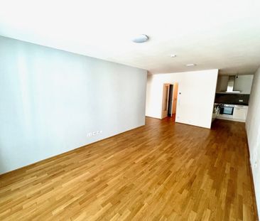 Stilvoll wohnen in attraktiver Lage - 2 Zimmer Wohnung mit Balkon z... - Foto 3