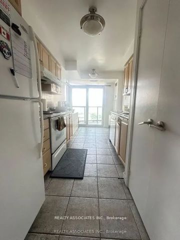 238 Bonis Avenue #722 - Photo 2