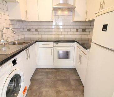 Warwick Road, West Drayton - Photo 4