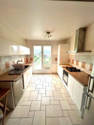 Location maison 5 pièces 150 m² à Ampuis (69420) - Photo 1