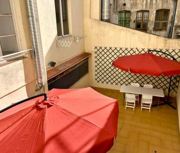 Very cozy room in Avinyó street - Photo 6