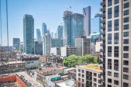 88 North Condos and Lofts 77 , #1201 - Photo 2