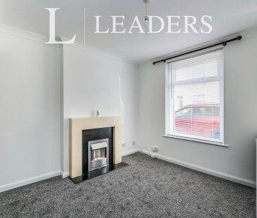 2 bedroom terraced house to rent - Photo 4