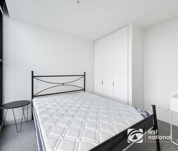 2112/28 Bouverie Street, 3053, Carlton Vic - Photo 1