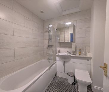 3 bed apartment to rent in High Church Wynd, Yarm, TS15 - Photo 2