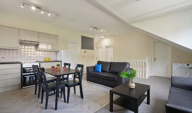 Modern Apartment In Broomhall! - Photo 1