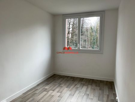 Location Appartement 4 pièces 65m² - Photo 4