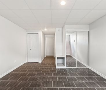 1181 Rue de l'Aigue Marine, Québec (Charlesbourg), QC G2L - Photo 5