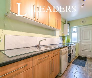 1 bedroom flat to rent - Photo 6