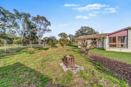 6 Barlee Place, Stirling ACT 2611 - House For Rent | Domain - Photo 2