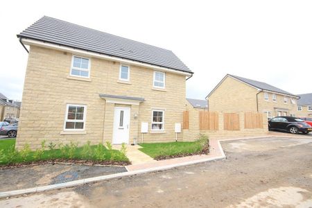 3 bedroom detached house to rent - Photo 4