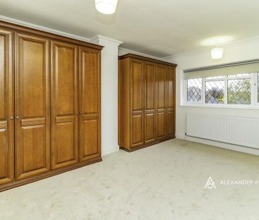 3 bedroom semi-detached house to rent - Photo 4