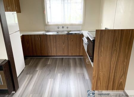 3 Hillside Avenue, Dandenong - Photo 4