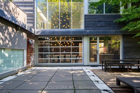 11 Bishop Street apartment — Toronto, ON (3-Bedroom) - 3 Bedroom - Photo 4