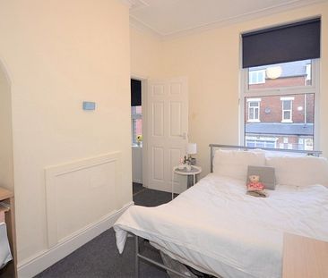 15, Holberry Close, Broomhall, Sheffield S10 2FQ - Photo 6