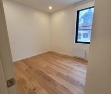 2138 Rue du Centre, Montréal (Le Sud-Ouest), QC H3K - Photo 3