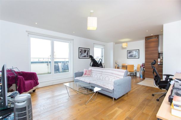 Forge Square, London, E14 - Photo 1