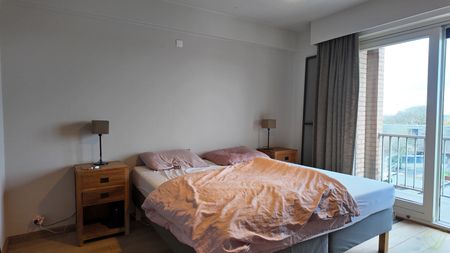 Instapklaar appartement te huur nabij het centrum van Eeklo! - Photo 2