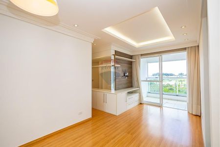 Apartamento para locação com 70m², 3 quartos, sendo 1 suíte, e 1 vaga de garagem no Garden Parigot, em Curitiba/PR, por R$ 4.000,00 - Foto 4