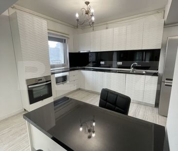 Apartament de inchiriat, 3 camere, 120 mp, parcare subterana, zona Cri - Photo 5