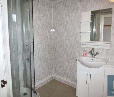 Longsight Terrace, Kinsley, Pontefract, WF9 - Photo 2