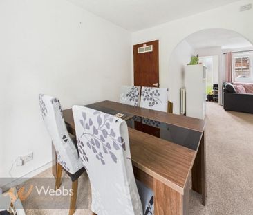 3 bedroom detached house to rent - Photo 3