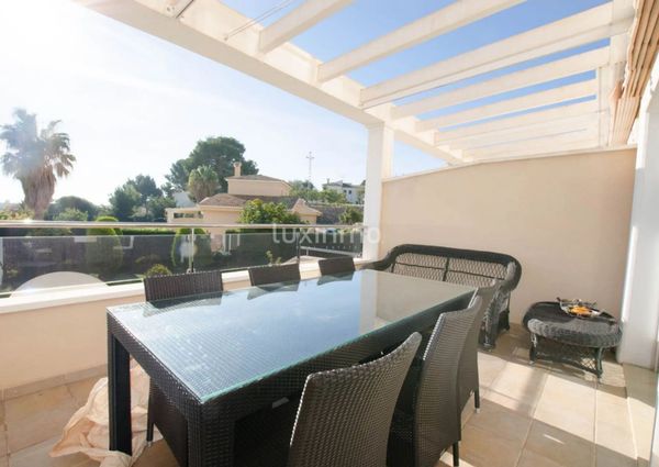 Semi-detached house with panoramic views for rent in Calpe