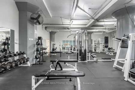Merchandise Lofts , #826 - Photo 4
