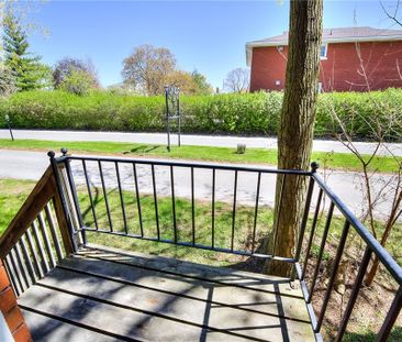 20 RAITAR Avenue Unit# 4, Kitchener, Ontario, N2H6A7 - Photo 6