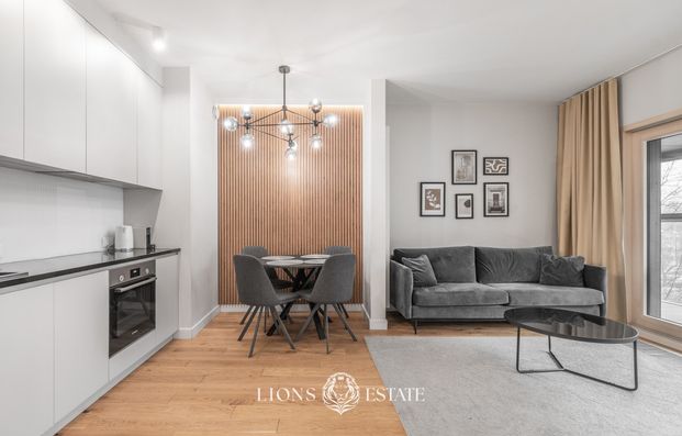 Warszawa, Wola, Wola Mirów, Waliców - Photo 1