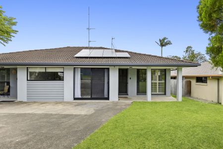 Neat and Tidy Duplex in Great Location - Photo 3