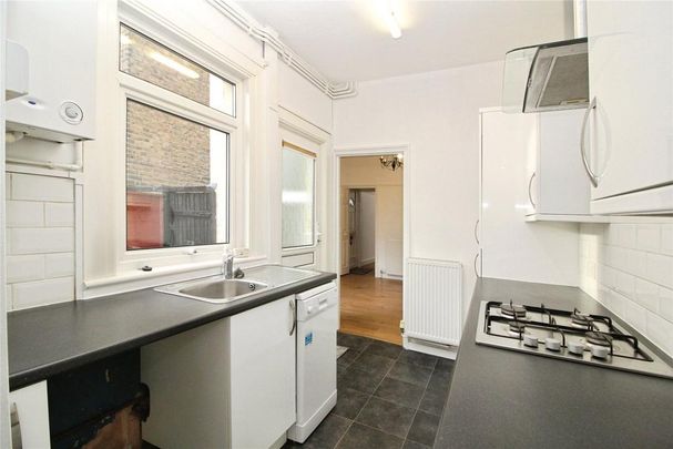 2 bedroom semi-detached house to rent - Photo 1