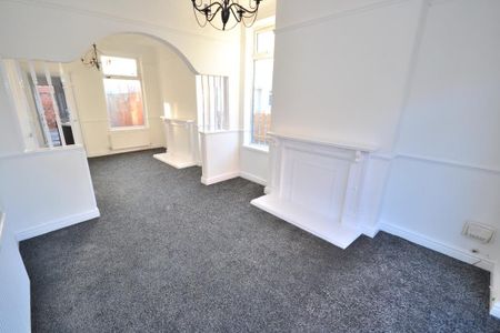2 bedroom terraced house to rent - Photo 2
